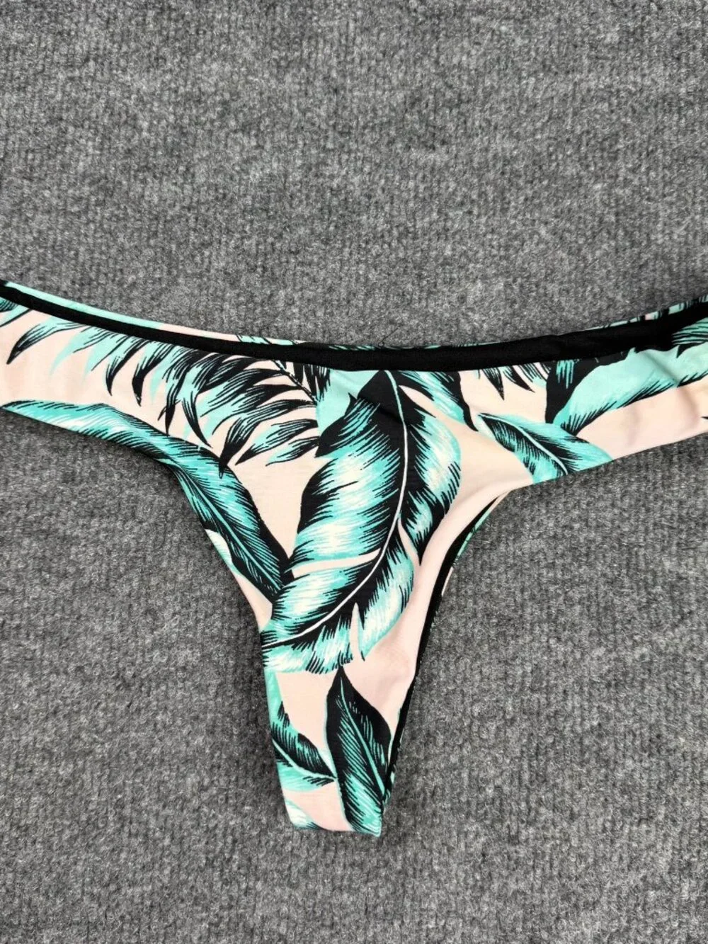 Tropical Palm Cheeky Thong Swim Bottoms No size tag Fits S/M (See Measurements)